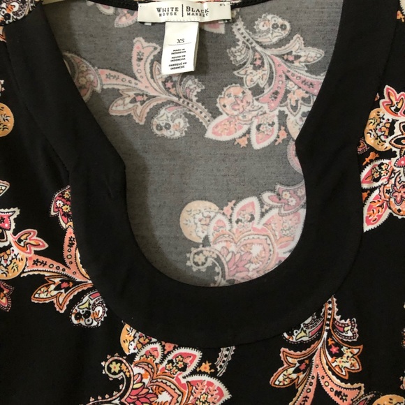 Floral tunic top. - Picture 4 of 4